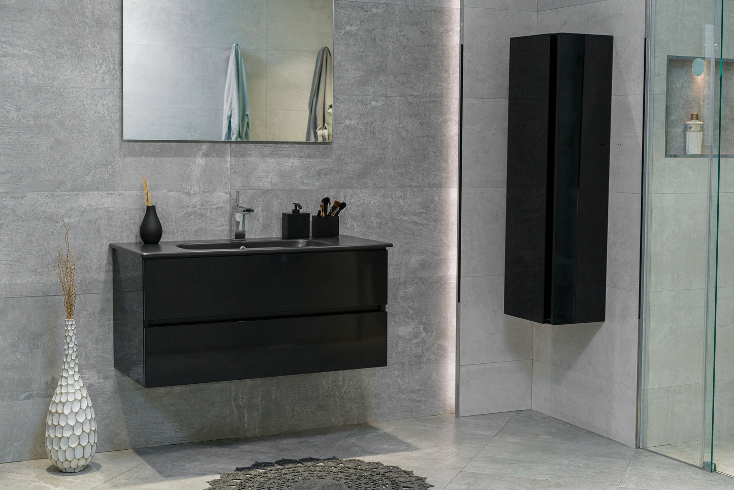 40 Inch High Gloss Black Veneto Floating Bathroom Vanity